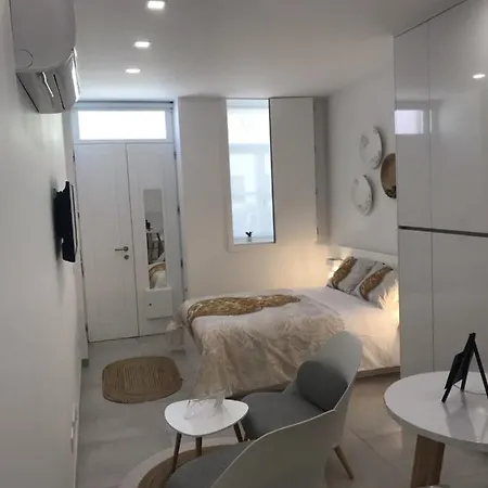 Viana E Coracao De Ouro Apartmán *